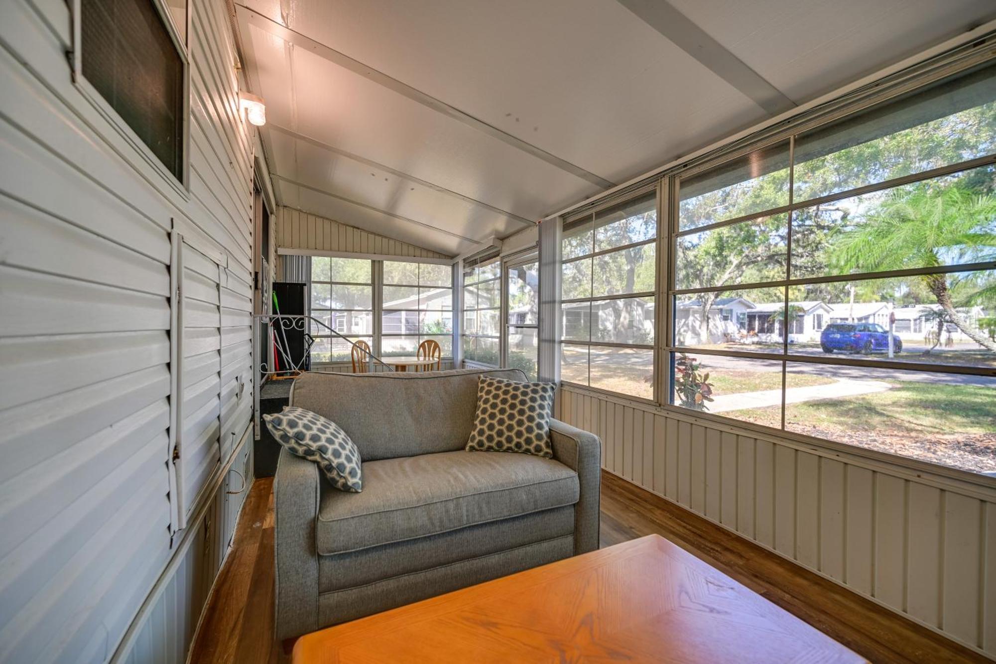 Bright Home Pool Access And Screened-In Porch! The Meadows 外观 照片